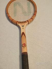 racchetta da tennis in legno
