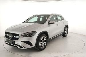 Mercedes-Benz GLA 180 d Progressive Advanced auto