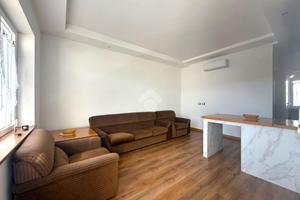 CASA SEMINDIPENDENTE A VEROLENGO