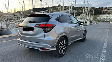 Honda HR-V 1.5 i-VTEC ADAS CVT Executive