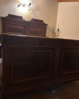 Letto con alzate in legno massello