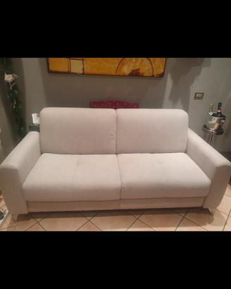divano letto 3 mesi di vita