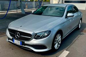 MERCEDES E 200 BENZINA EURO 6