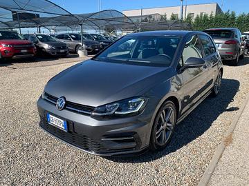 VOLKSWAGEN Golf 1.5 *R-LINE* BlueMotion Technolo