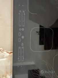 Piano cottura ad induzione indesit