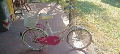bicicletta da ragazza