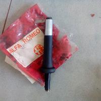 Snodo asta fissaggio poggiatesta sedili Alfa 164