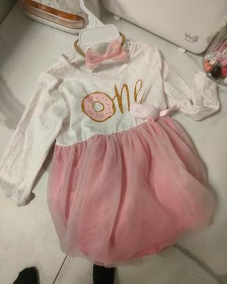 2 completi bimba per festa anno