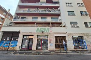 ROMA - APPIO LATINO VENDE Locale Commerciale - V