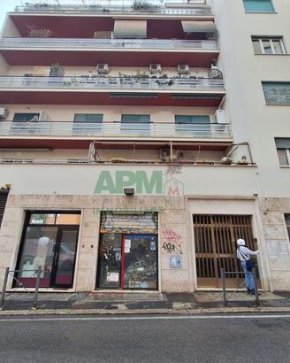 ROMA - APPIO LATINO VENDE Locale Commerciale - V
