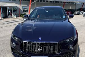 Maserati levante diesel 275 cv