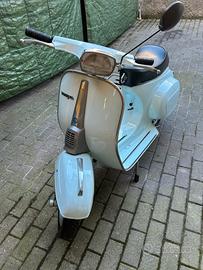 Vespa 50 special