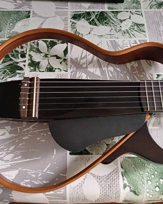 YAMAHA SLG 200 N nylon classica silent black