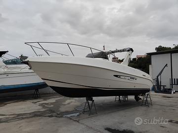 Mano marine 25 sport fish