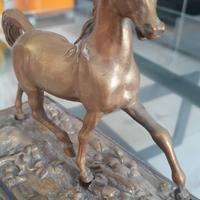 Cavallo fusione in metallo