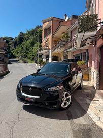Jaguar F-Pace 2.0 D 180 CV AWD Portfolio, SERVICE 