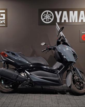 Yamaha X-Max 300 Tech Max