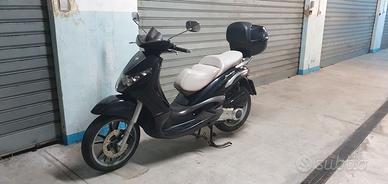 PIAGGIO BEVERLY 250 I.E.