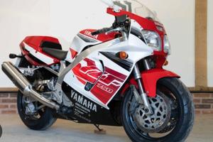 Yamaha yzf 750/600