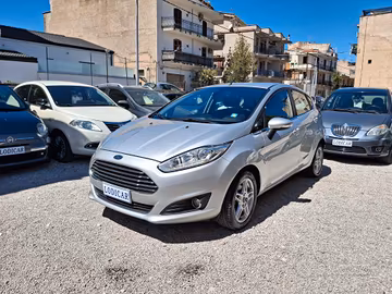 Ford Fiesta 1.5 TDCi 75CV 5 porte Titanium