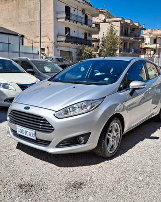 Ford Fiesta 1.5 TDCi 75CV 5 porte Titanium