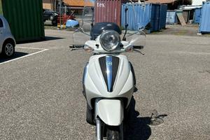 Piaggio Beverly 300ie TOURER