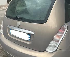 Lancia ypsilon