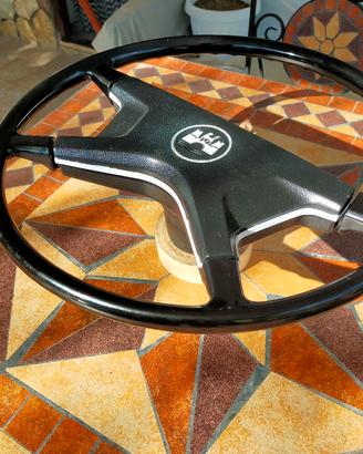 tantissimi ricambi per maggiolino , chiedete