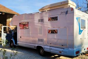 CAMPER RIMOR SU MERCEDES  7 posti -TRATTABILE