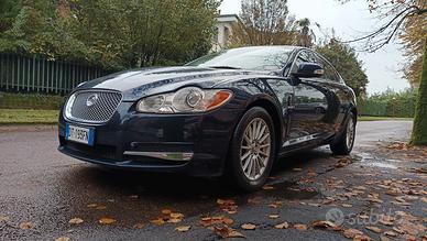 Jaguar XF 2.7D V6 Premium Luxury