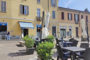 LICENZA A CARATE BRIANZA