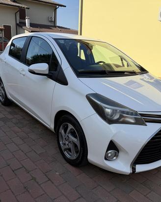 Toyota Yaris 1.5 Hybrid Automatica