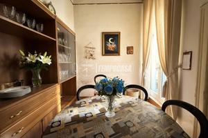 Appartamento a Napoli Via PLINIO 3 locali