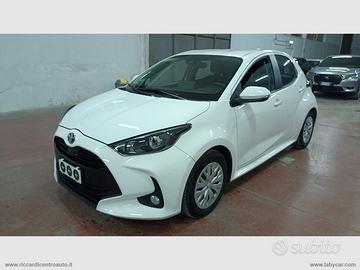 TOYOTA Yaris 1.5 Hybrid 5p. Business