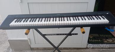 pianola yamaha usata