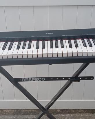 pianola yamaha usata