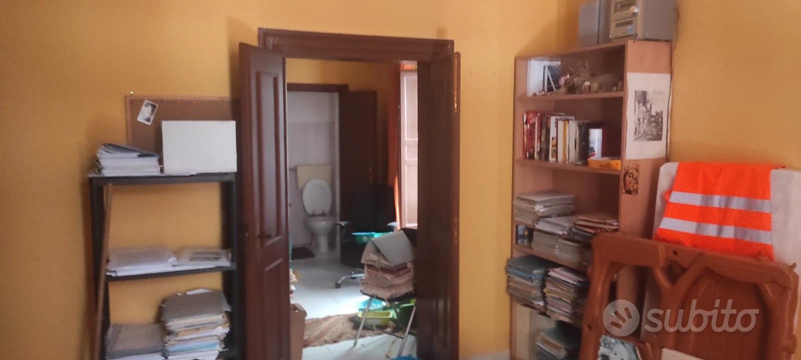 Carini bivani a 50 metri dal corso umberto - Vista 2