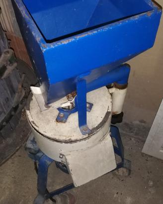 Mulino macine a pietra 