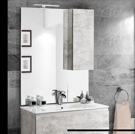 Specchio bagno con pensile
