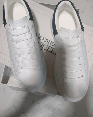 Scarpe Alexander MC Queen pelle brillantinate