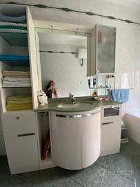 Arredo Bagno completo con piano in marmo