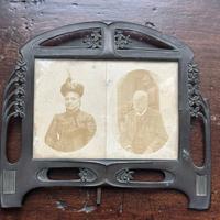 cornice epoca liberty in peltro