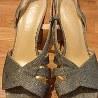 Sandali da cerimonia.