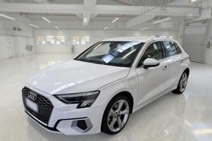 AUDI A3 SPORTBACK 40 TFSI E S TRONIC BUSINESS ADV.