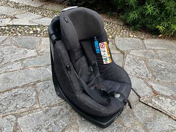 Seggiolino auto girevole Bebé CONFORT AXISSFIX I-S