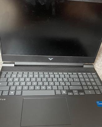 HP Victus 15 RTX 5050 – 16GB RAM – Come Nuovo
