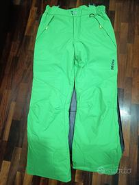 giacca e pantalone da neve