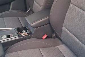 MG ZS HYBRID + CONFORT