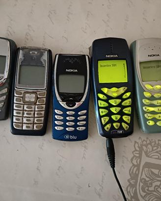Cellulari NOKIA vintage vari modelli