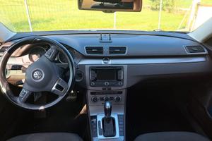 Volkswagen  Passat b7 1.6 tdi dsg